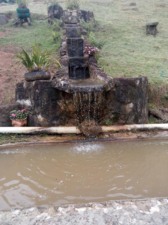 Pesqueiro Restaurante E Pousada Pingo De Ouro Piedade  Buitenkant foto